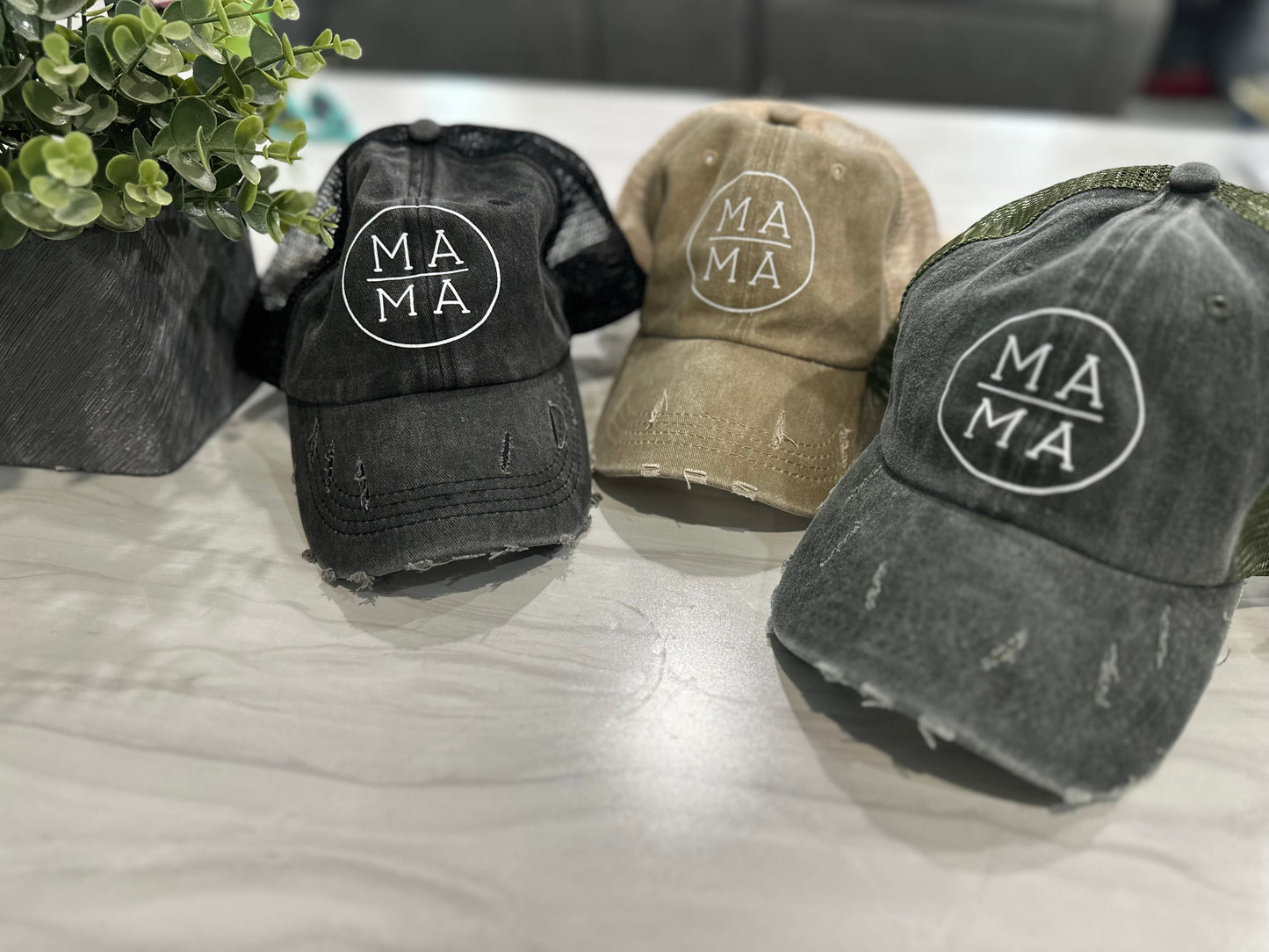 Mama Hat (stacked)