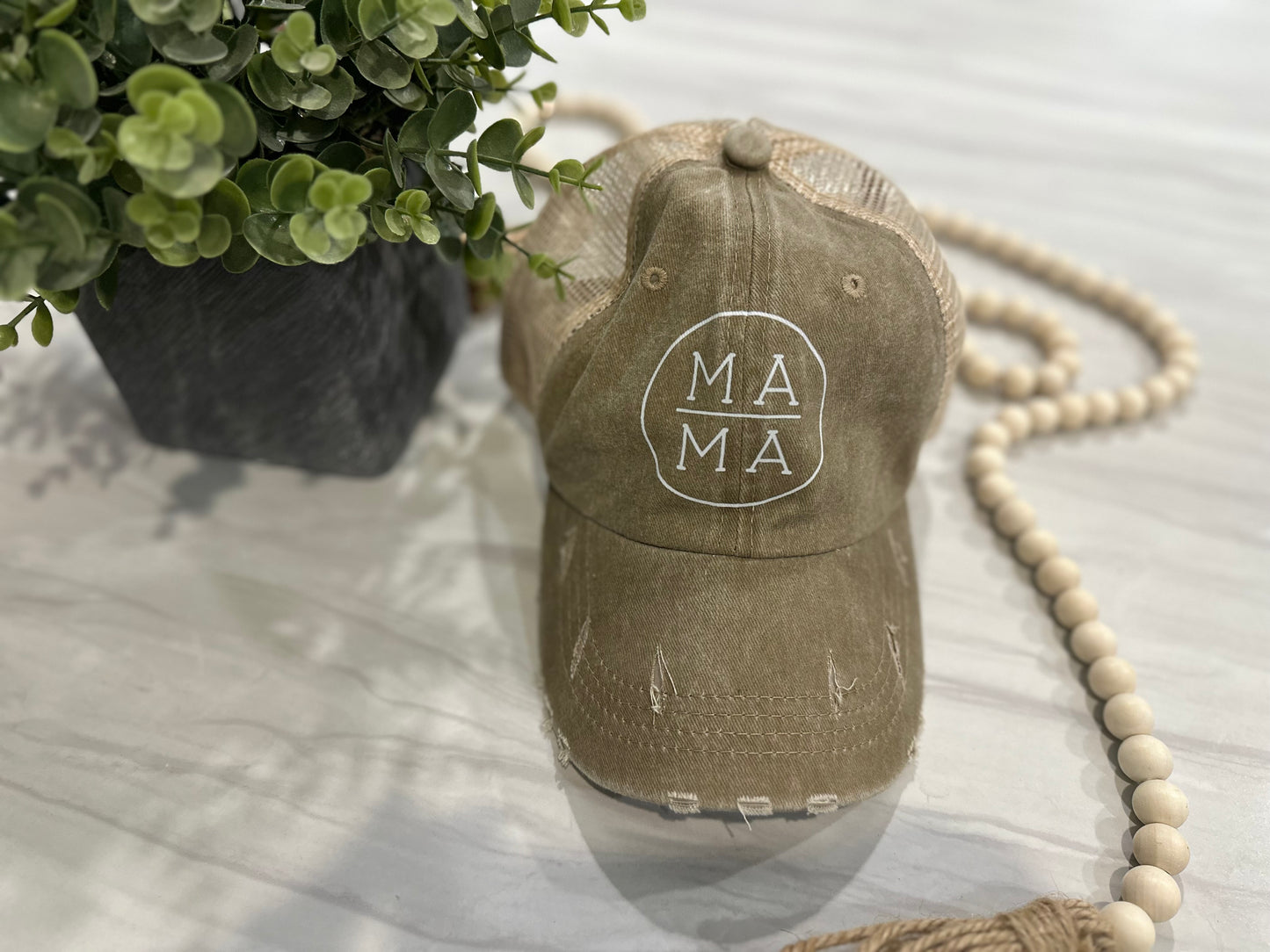 Mama Hat (stacked)